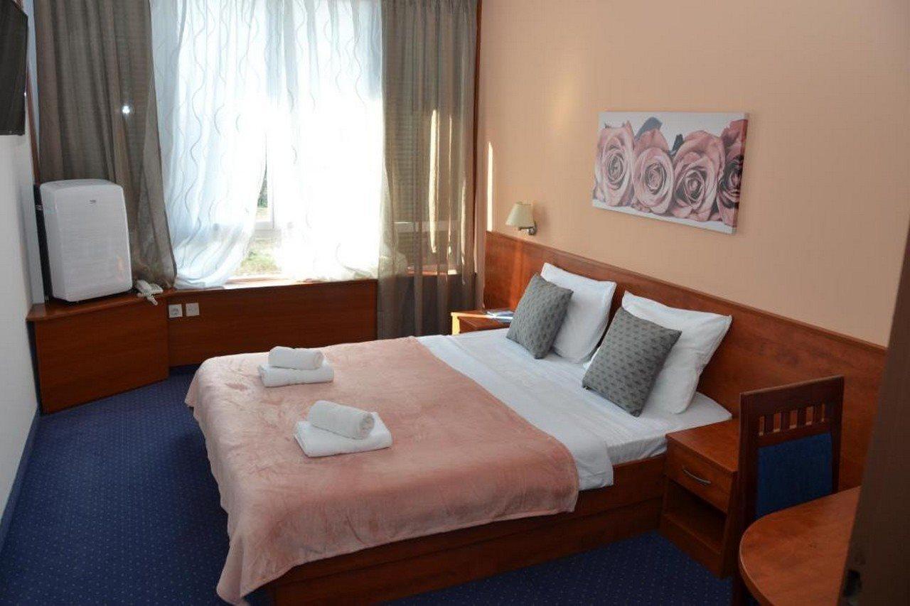 Liberty Hotel Novalja Eksteriør bilde